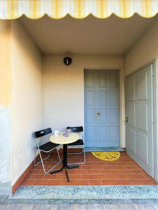 Casa Oltrepo Fresco Centrale Ma Silenzioso Parcheggio Interno Casteggio Esterno foto