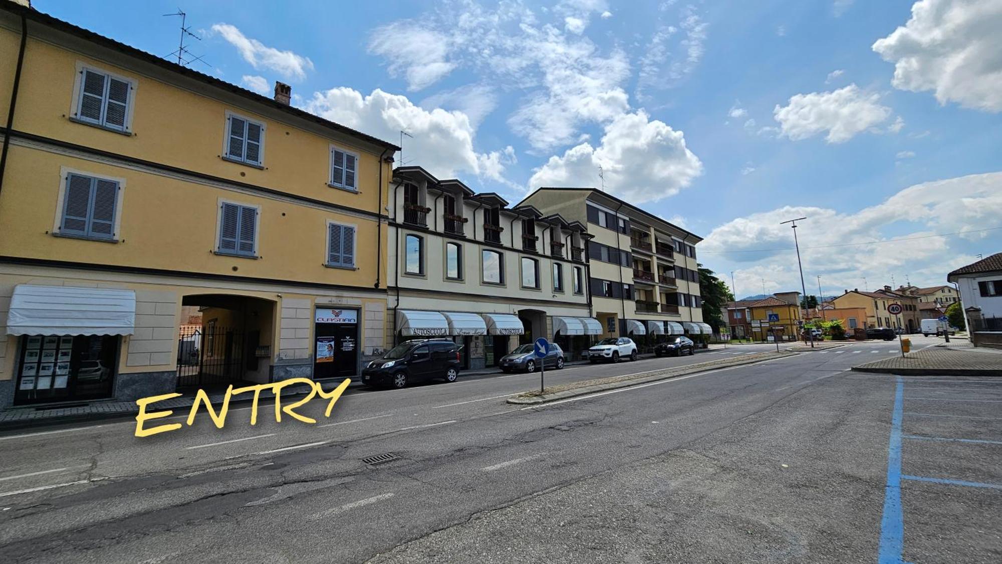 Casa Oltrepo Fresco Centrale Ma Silenzioso Parcheggio Interno Casteggio Esterno foto